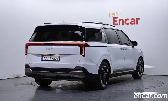 Kia Carnival 2024 3.5 автомат (гидро), миниатюра 2