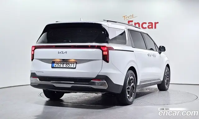Kia Carnival 2025 2.2 автомат (гидро), миниатюра 2 Kia Carnival 2025 2.2 автомат (гидро), миниатюра 2