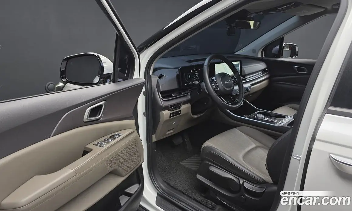 Kia Carnival 2025 3.5 автомат (гидро), фото 13 Kia Carnival 2025 3.5 автомат (гидро), фото 13