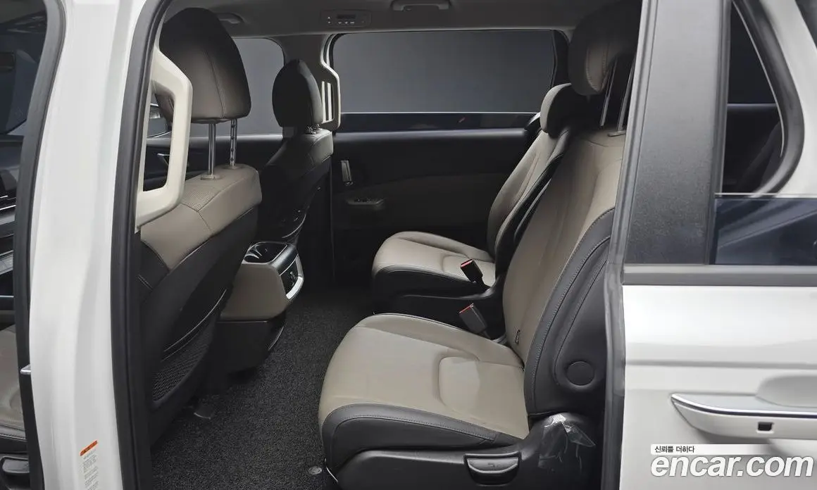 Kia Carnival 2025 3.5 автомат (гидро), фото 16 Kia Carnival 2025 3.5 автомат (гидро), фото 16