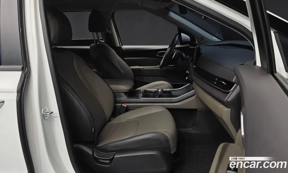 Kia Carnival 2025 3.5 автомат (гидро), фото 17 Kia Carnival 2025 3.5 автомат (гидро), фото 17