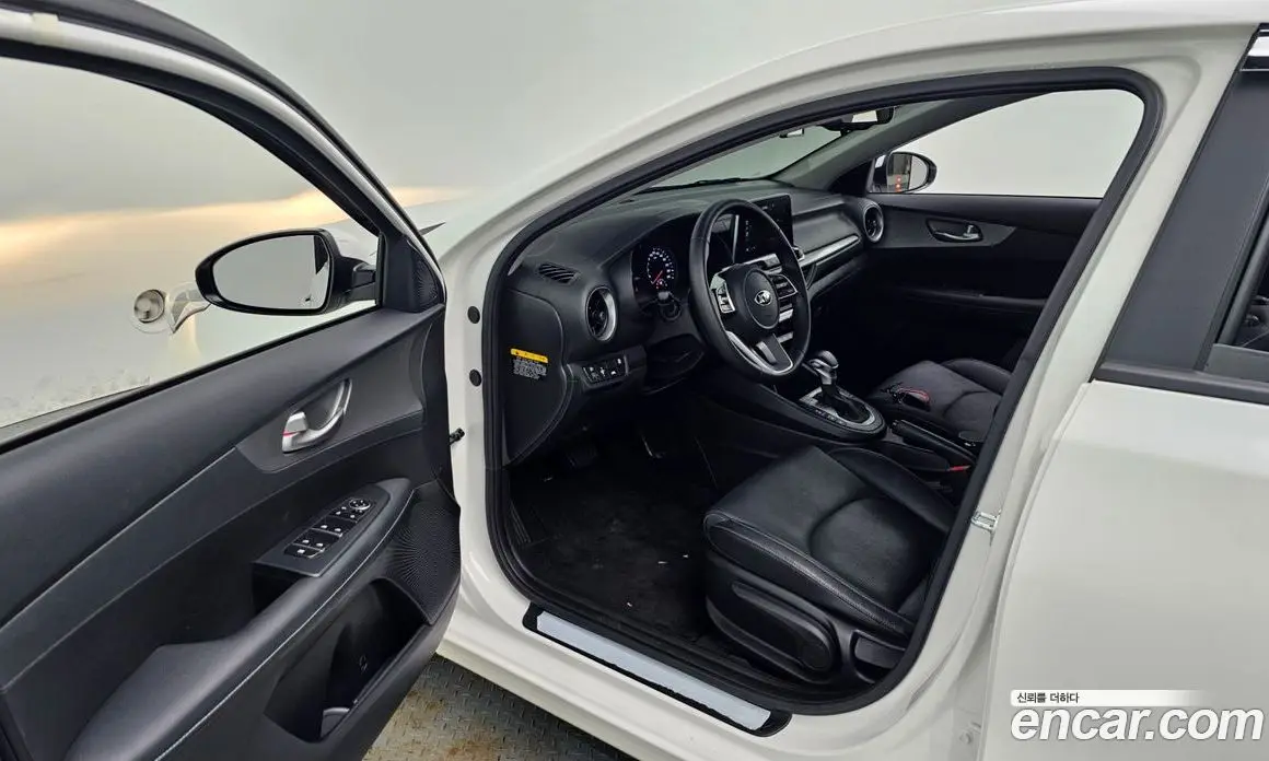 Kia K3 2019 1.6 автомат (гидро), фото 13 Kia K3 2019 1.6 автомат (гидро), фото 13