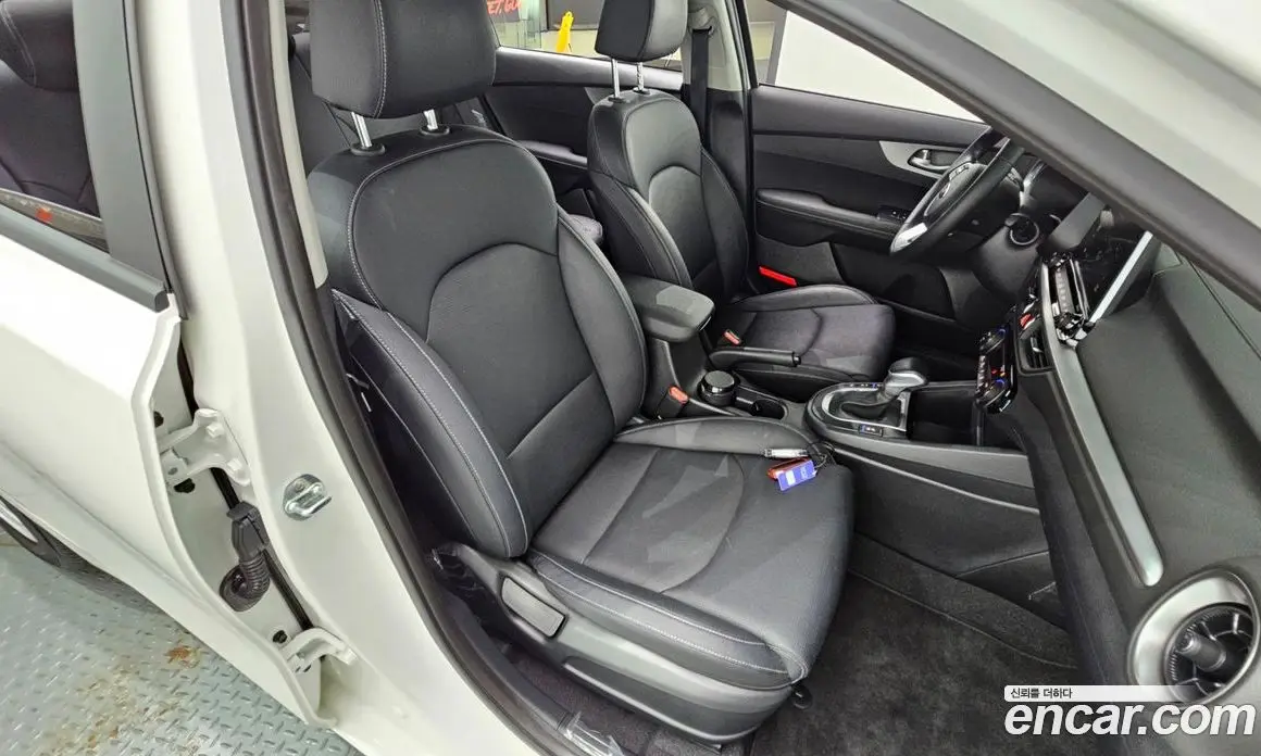 Kia K3 2019 1.6 автомат (гидро), фото 16 Kia K3 2019 1.6 автомат (гидро), фото 16