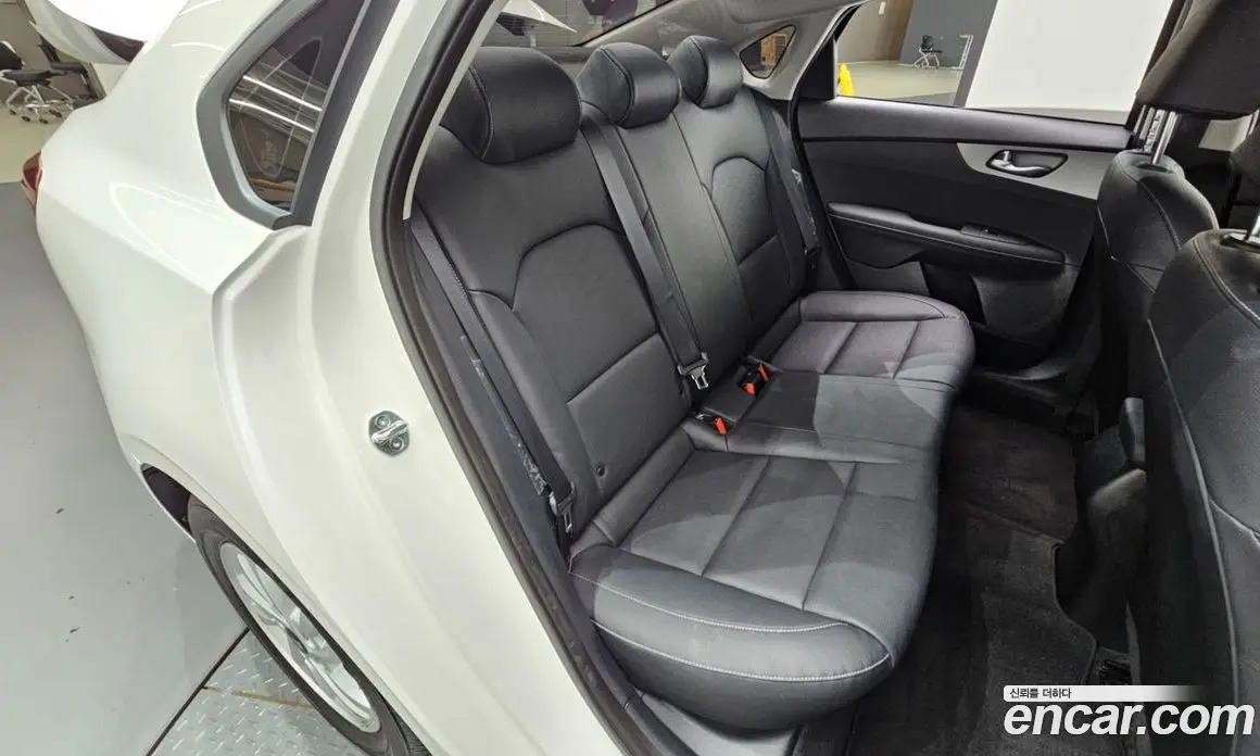 Kia K3 2019 1.6 автомат (гидро), фото 17 Kia K3 2019 1.6 автомат (гидро), фото 17