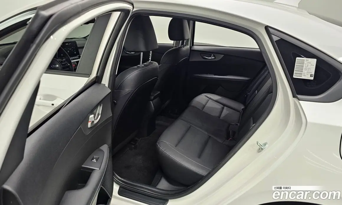 Kia K3 2019 1.6 автомат (гидро), фото 18 Kia K3 2019 1.6 автомат (гидро), фото 18
