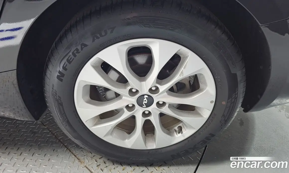 Kia K8 2022 2.5 автомат (гидро), фото 7 Kia K8 2022 2.5 автомат (гидро), фото 7