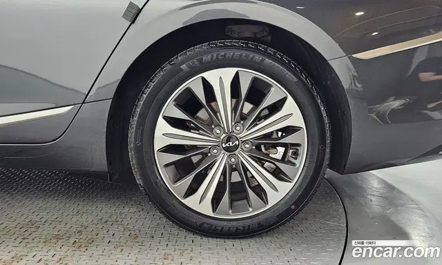 Kia K8 2022 1.6 автомат (гидро), миниатюра 7