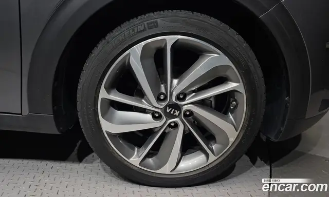 Kia Niro 2016 1.6 автомат (гидро), миниатюра 7 Kia Niro 2016 1.6 автомат (гидро), миниатюра 7