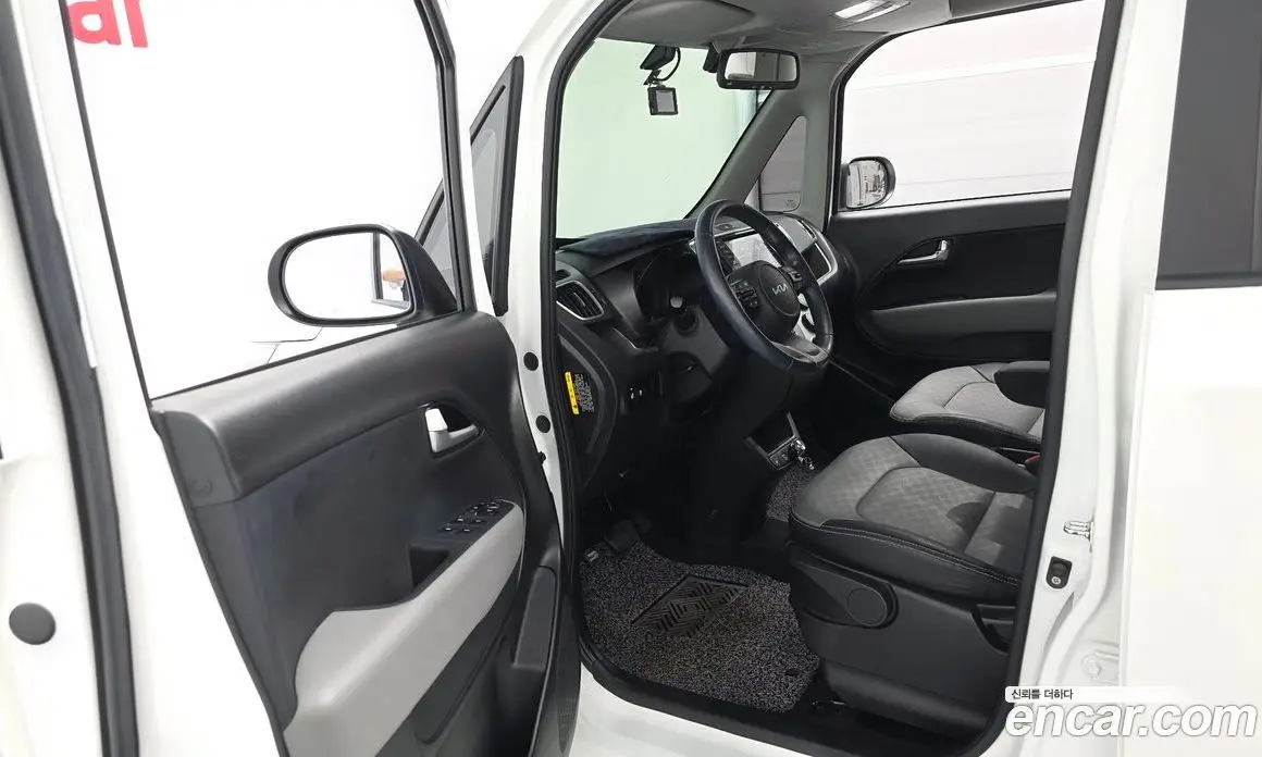 Kia Ray 2021 1.0 автомат (гидро), фото 13