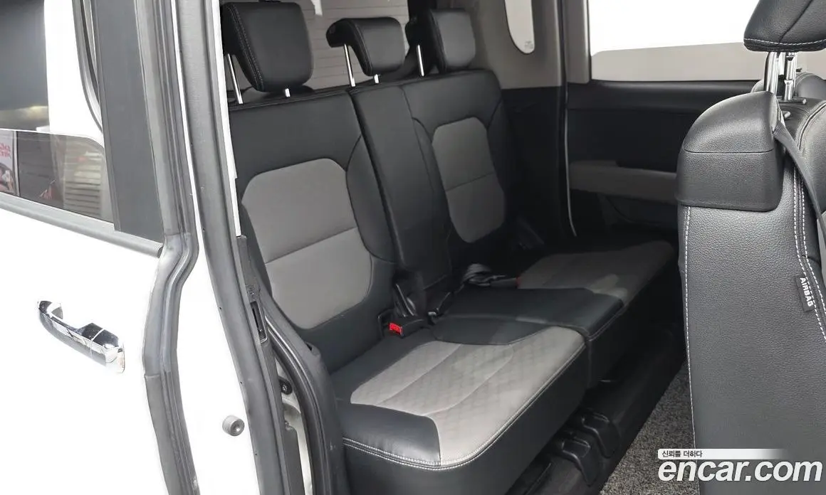 Kia Ray 2021 1.0 автомат (гидро), фото 18