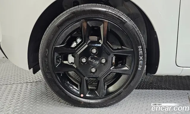 Kia Ray 2025 1.0 автомат (гидро), миниатюра 5 Kia Ray 2025 1.0 автомат (гидро), миниатюра 5