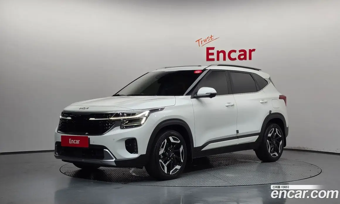 Kia Seltos 2024 1.6 автомат (гидро), фото 1 Kia Seltos 2024 1.6 автомат (гидро), фото 1
