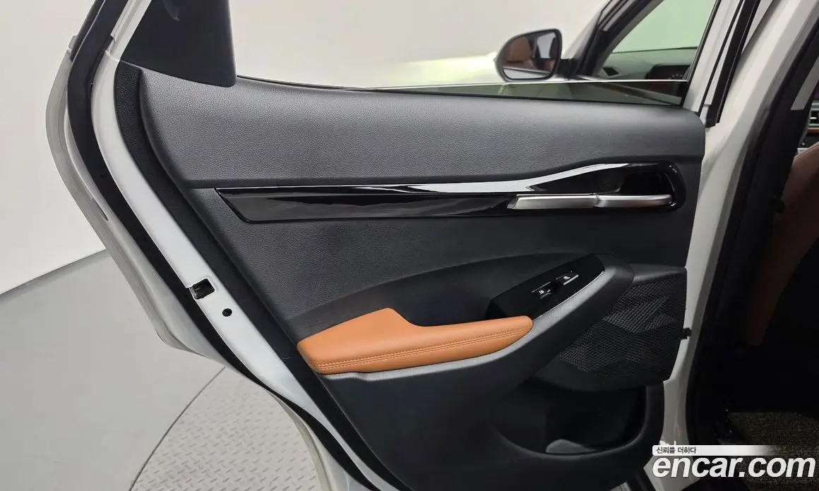 Kia Seltos 2024 1.6 автомат (гидро), фото 15 Kia Seltos 2024 1.6 автомат (гидро), фото 15