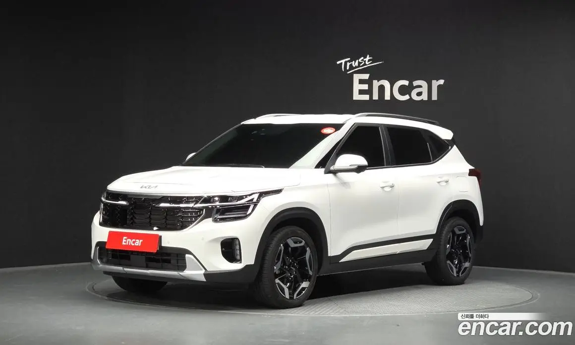 Kia Seltos 2025 2.0 автомат (гидро), фото 1 Kia Seltos 2025 2.0 автомат (гидро), фото 1