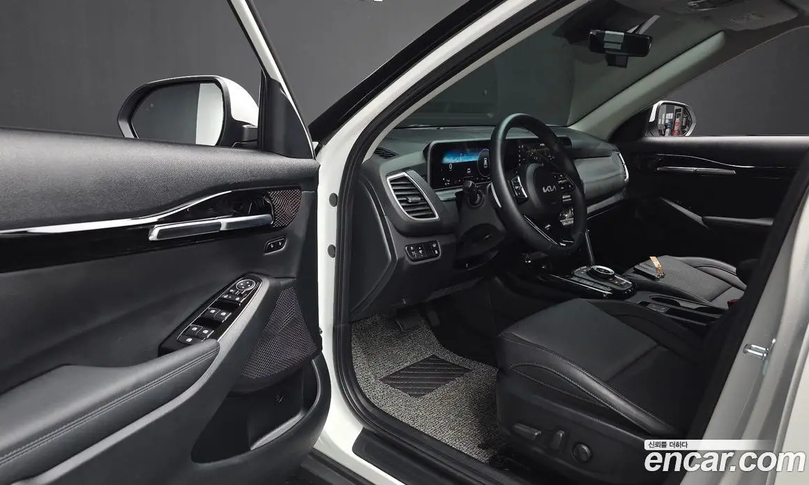 Kia Seltos 2025 2.0 автомат (гидро), фото 13 Kia Seltos 2025 2.0 автомат (гидро), фото 13
