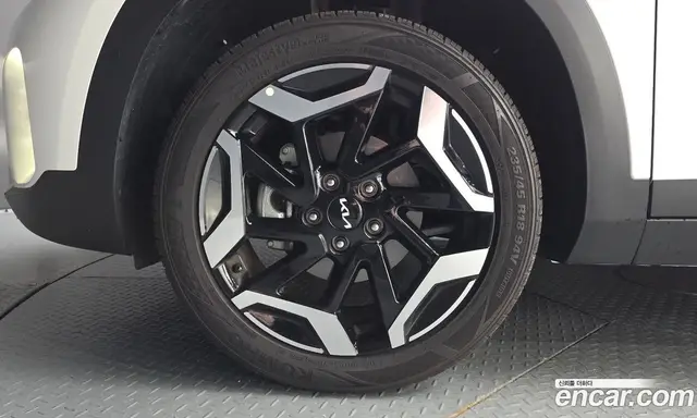 Kia Seltos 2025 2.0 автомат (гидро), миниатюра 5 Kia Seltos 2025 2.0 автомат (гидро), миниатюра 5