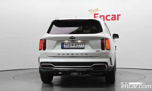 Kia Sorento 2021 2.2 автомат (гидро), миниатюра 4 Kia Sorento 2021 2.2 автомат (гидро), миниатюра 4