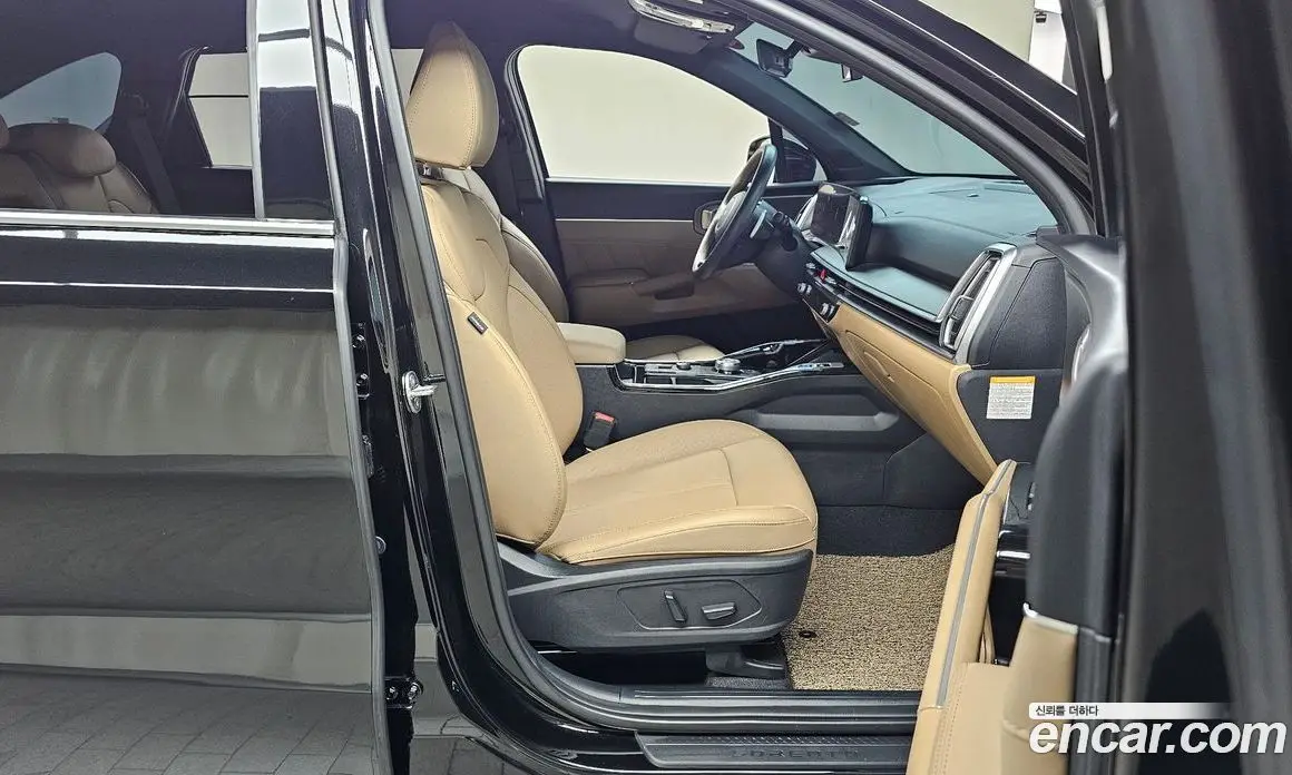 Kia Sorento 2023 1.6 автомат (гидро), фото 16