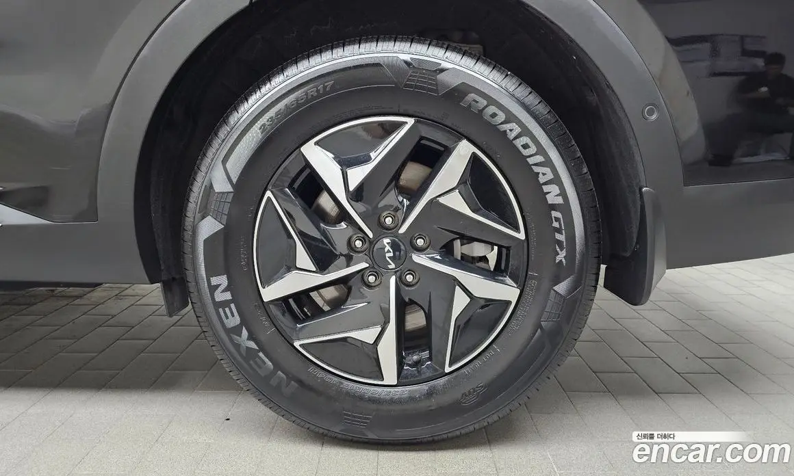 Kia Sorento 2023 1.6 автомат (гидро), фото 7