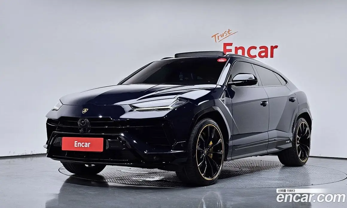 Lamborghini Urus 2023 4.0 автомат (гидро), фото 1 Lamborghini Urus 2023 4.0 автомат (гидро), фото 1