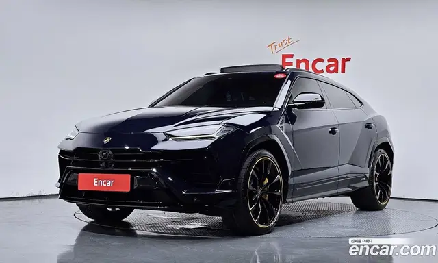 Lamborghini Urus 2023 4.0 автомат (гидро), миниатюра 1 Lamborghini Urus 2023 4.0 автомат (гидро), миниатюра 1