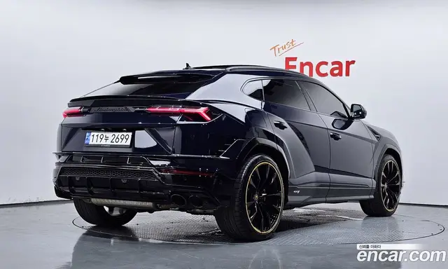 Lamborghini Urus 2023 4.0 автомат (гидро), миниатюра 2 Lamborghini Urus 2023 4.0 автомат (гидро), миниатюра 2