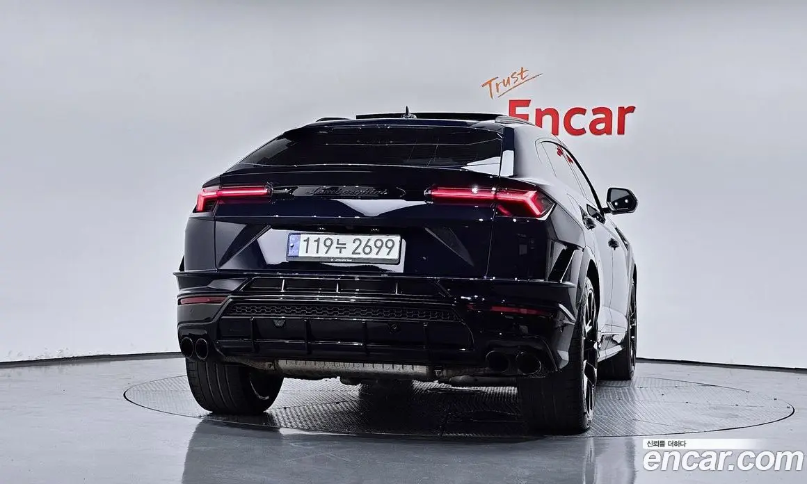 Lamborghini Urus 2023 4.0 автомат (гидро), фото 4 Lamborghini Urus 2023 4.0 автомат (гидро), фото 4
