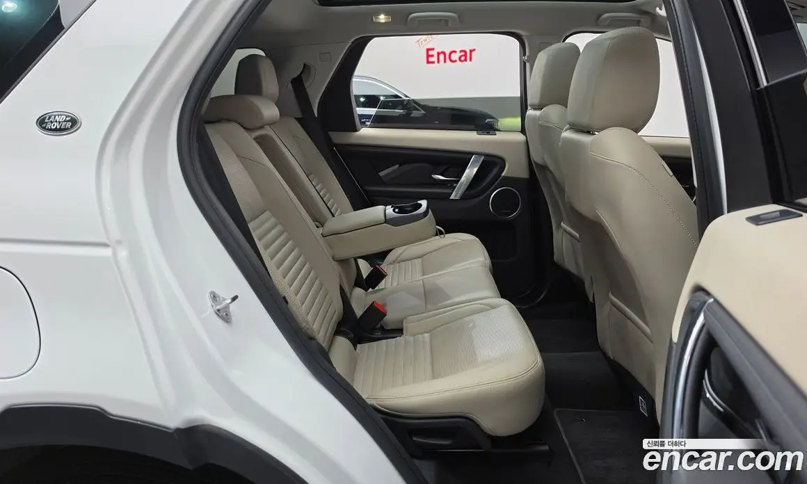 Land Rover Discovery Sport 2022 2.0 автомат (гидро), фото 17 Land Rover Discovery Sport 2022 2.0 автомат (гидро), фото 17