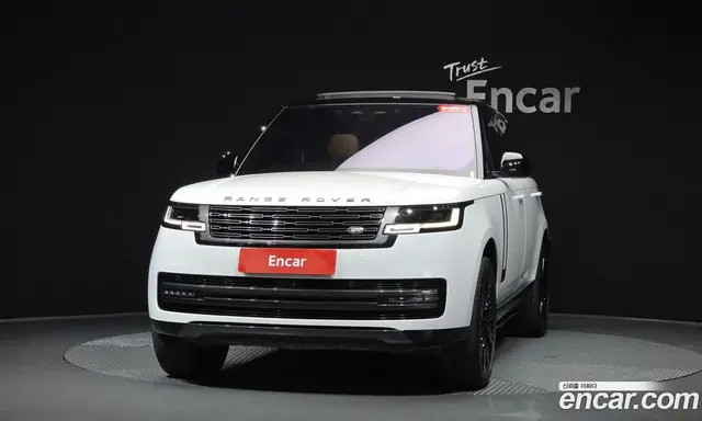 Land Rover Range Rover 2023 4.4 автомат (гидро), миниатюра 2 Land Rover Range Rover 2023 4.4 автомат (гидро), миниатюра 2