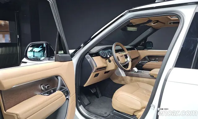 Land Rover Range Rover 2023 4.4 автомат (гидро), миниатюра 12