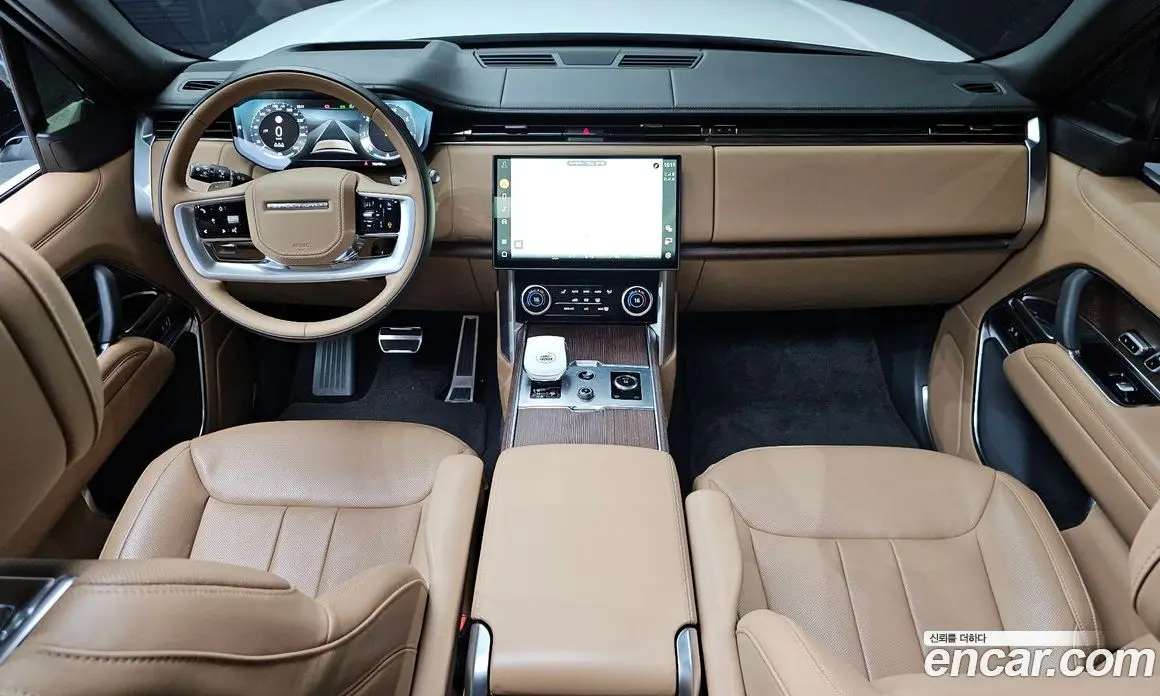 Land Rover Range Rover 2023 4.4 автомат (гидро), фото 9 Land Rover Range Rover 2023 4.4 автомат (гидро), фото 9