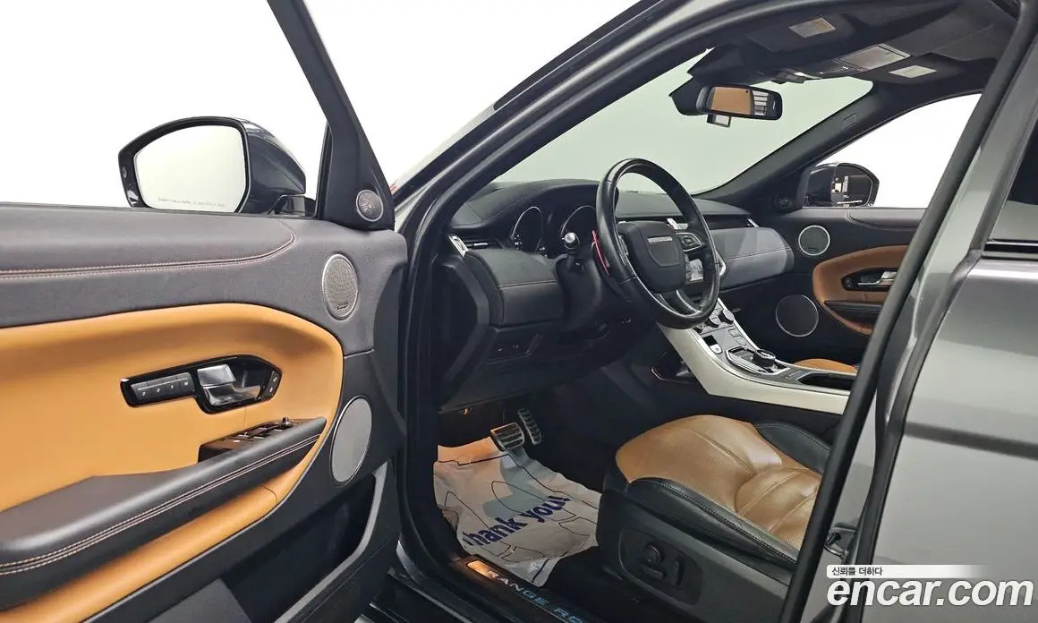 Land Rover Range Rover Evoque 2019 2.0 автомат (гидро), фото 13 Land Rover Range Rover Evoque 2019 2.0 автомат (гидро), фото 13