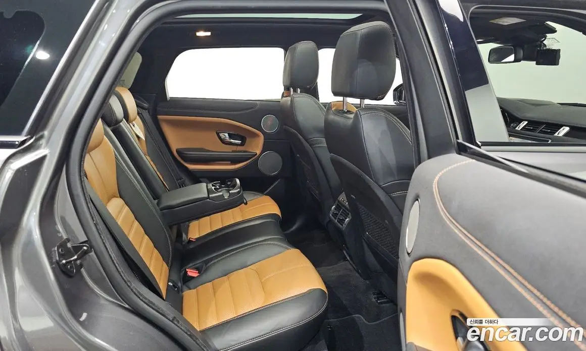 Land Rover Range Rover Evoque 2019 2.0 автомат (гидро), фото 16 Land Rover Range Rover Evoque 2019 2.0 автомат (гидро), фото 16