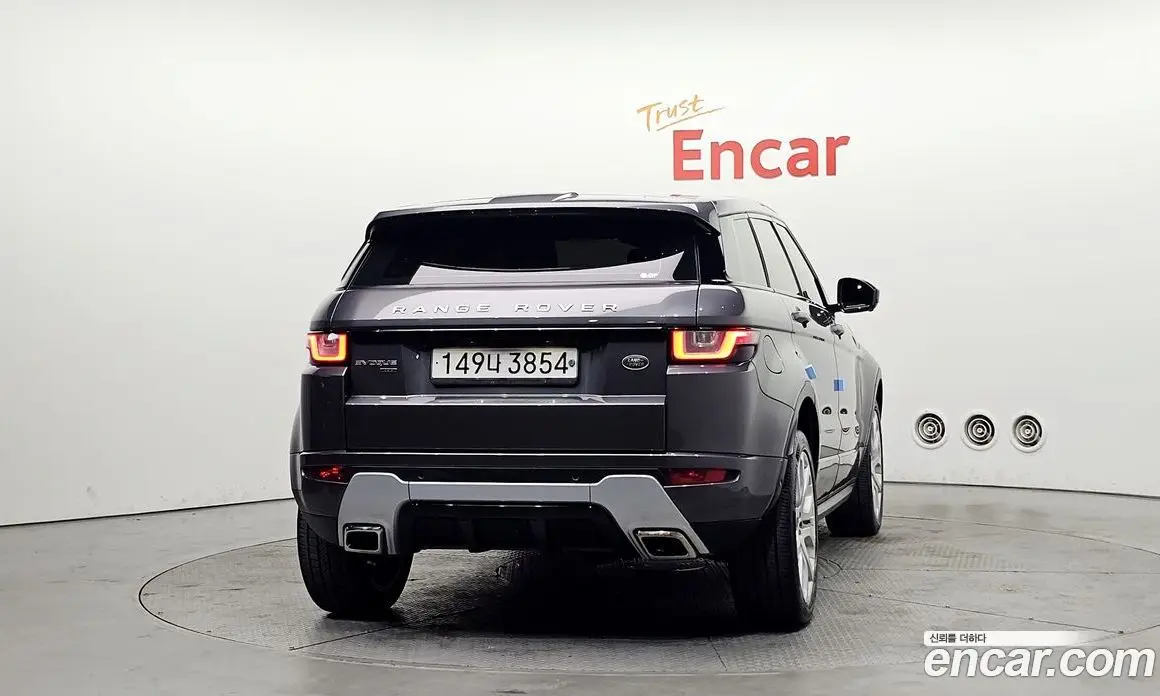 Land Rover Range Rover Evoque 2019 2.0 автомат (гидро), фото 4 Land Rover Range Rover Evoque 2019 2.0 автомат (гидро), фото 4