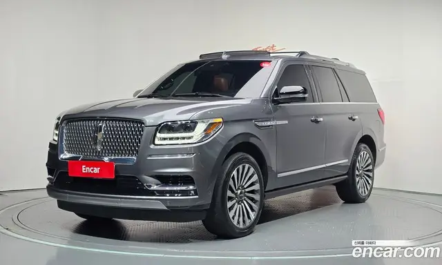 Lincoln Navigator, 2021, 46 574 км