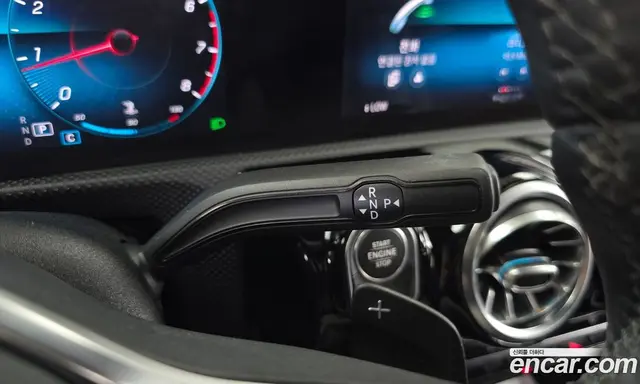 Mercedes-Benz A-Class 2021 2.0 автомат (гидро), миниатюра 12