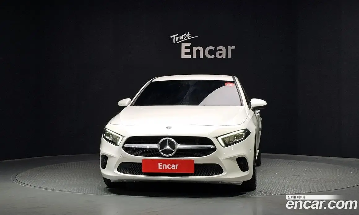 Mercedes-Benz A-Class 2021 2.0 автомат (гидро), фото 3 Mercedes-Benz A-Class 2021 2.0 автомат (гидро), фото 3