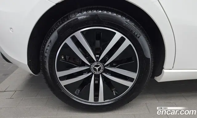 Mercedes-Benz A-Class 2021 2.0 автомат (гидро), миниатюра 5 Mercedes-Benz A-Class 2021 2.0 автомат (гидро), миниатюра 5