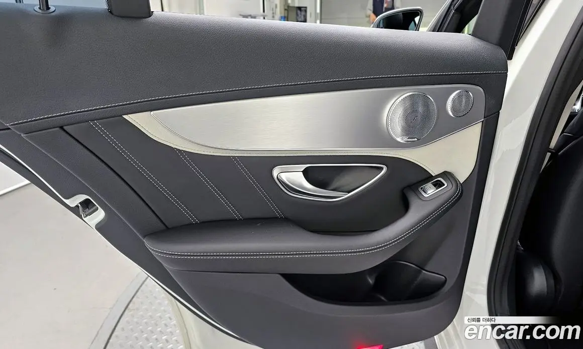 Mercedes-Benz C-Class 2017 4.0 автомат (гидро), фото 15