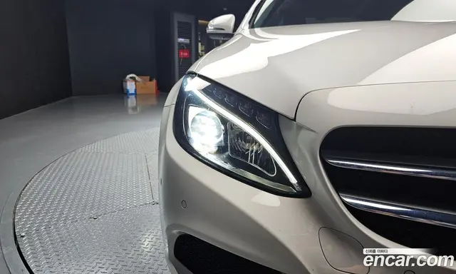Mercedes-Benz C-Class 2017 2.1 автомат (гидро), миниатюра 8