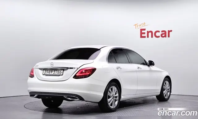 Mercedes-Benz C-Class 2020 2.0 автомат (гидро), миниатюра 2