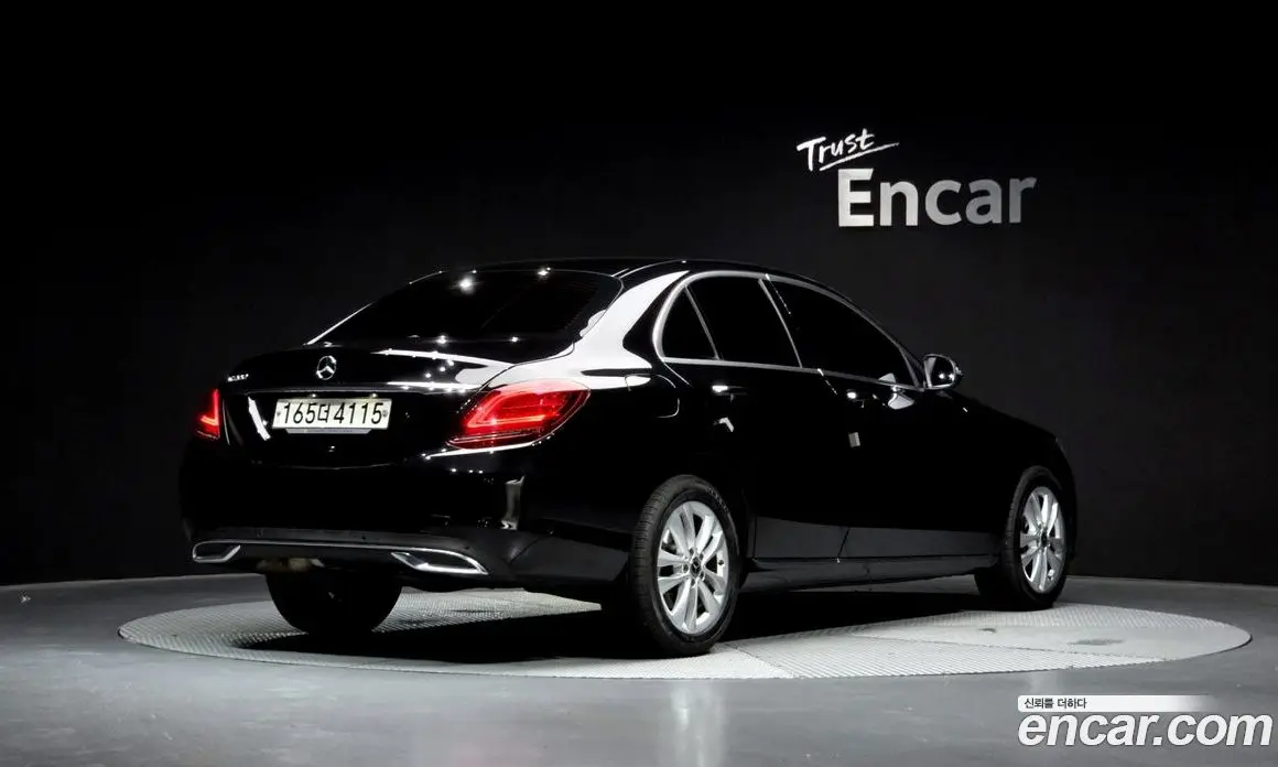 Mercedes-Benz C-Class 2020 2.0 автомат (гидро), фото 2 Mercedes-Benz C-Class 2020 2.0 автомат (гидро), фото 2