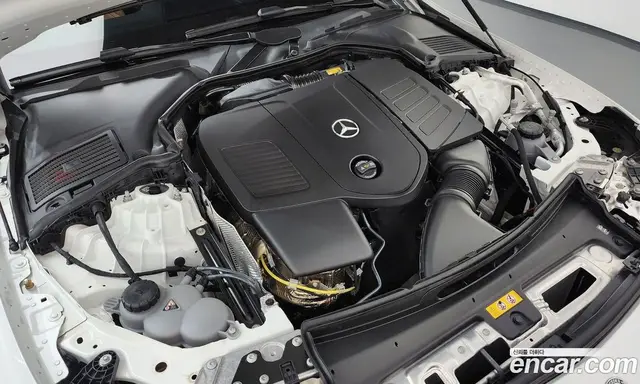 Mercedes-Benz CLE-Class 2024 2.0 автомат (гидро), миниатюра 6 Mercedes-Benz CLE-Class 2024 2.0 автомат (гидро), миниатюра 6