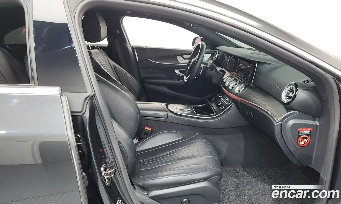 Mercedes-Benz CLS-Class 2022 2.0 автомат (гидро), фото 17