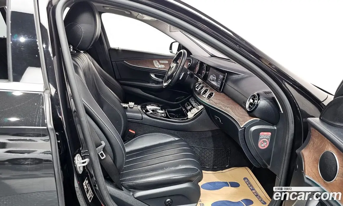 Mercedes-Benz E-Class 2016 1.9 автомат (гидро), фото 15