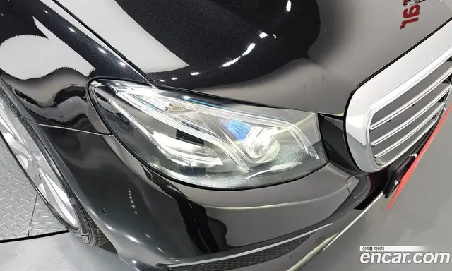 Mercedes-Benz E-Class 2016 1.9 автомат (гидро), миниатюра 7