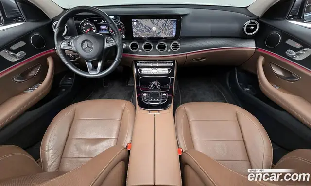 Mercedes-Benz E-Class 2017 2.0 автомат (гидро), миниатюра 9 Mercedes-Benz E-Class 2017 2.0 автомат (гидро), миниатюра 9