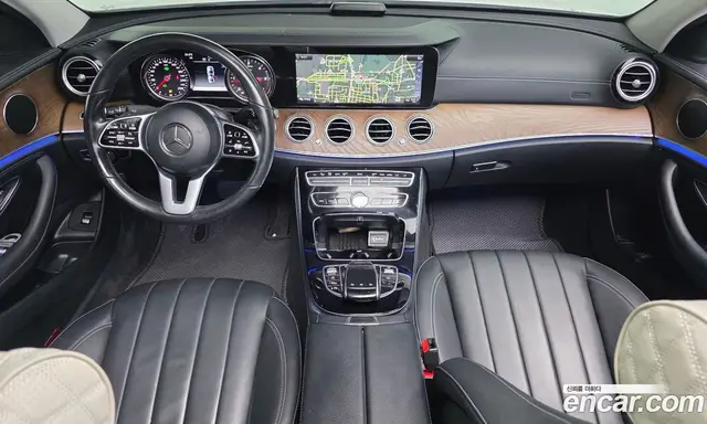 Mercedes-Benz E-Class 2019 1.9 автомат (гидро), миниатюра 10