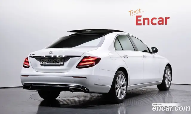 Mercedes-Benz E-Class, 2019, 76 586 км
