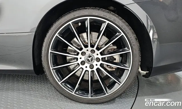 Mercedes-Benz E-Class 2021 3.0 автомат (гидро), миниатюра 7 Mercedes-Benz E-Class 2021 3.0 автомат (гидро), миниатюра 7